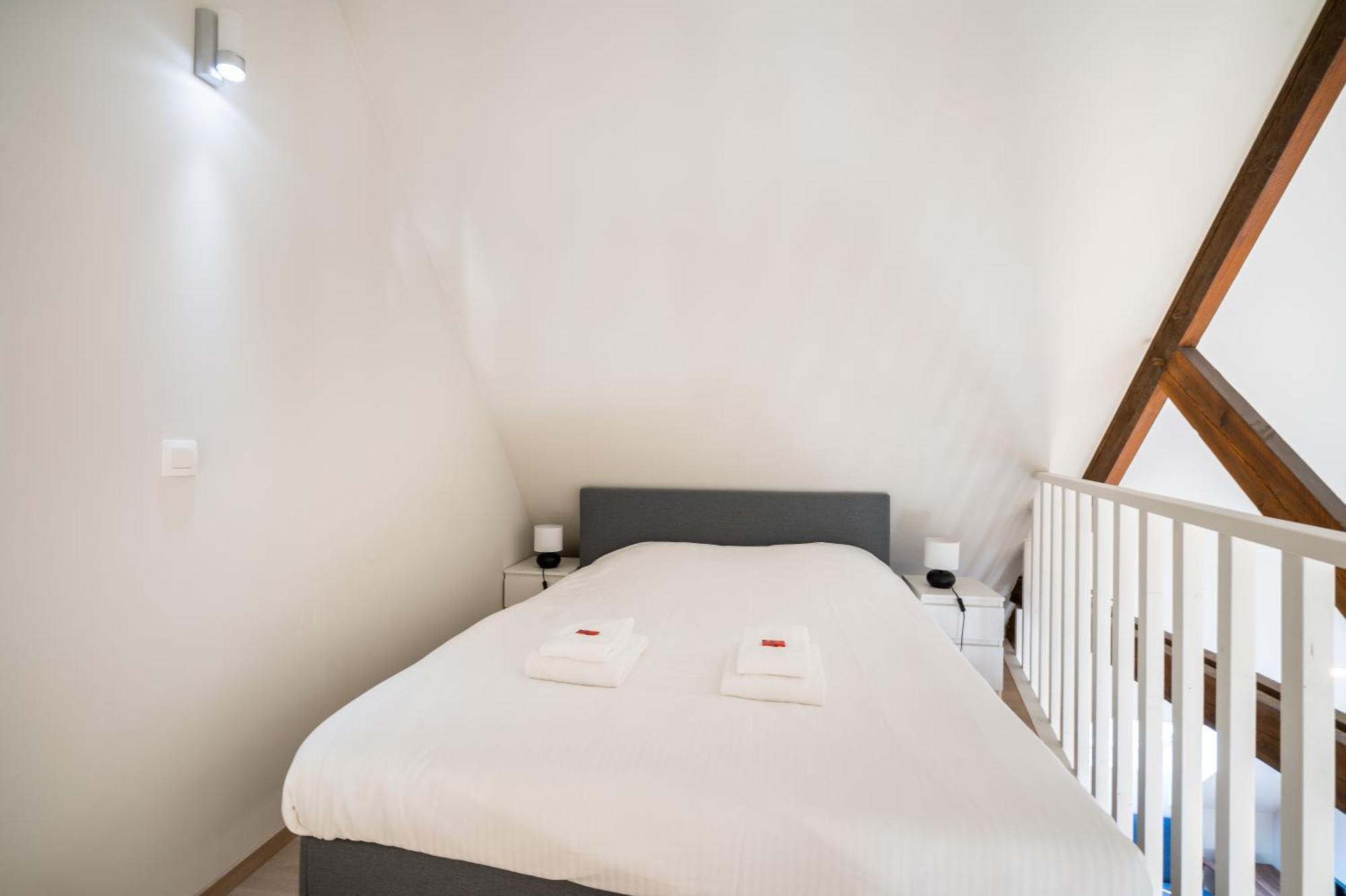General Sixty-Seven By Romy&Travis Hotel Bruges Exterior photo